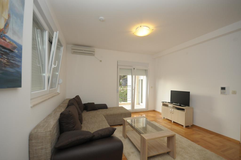 Apartments Villa Simonovic Petrovac 외부 사진