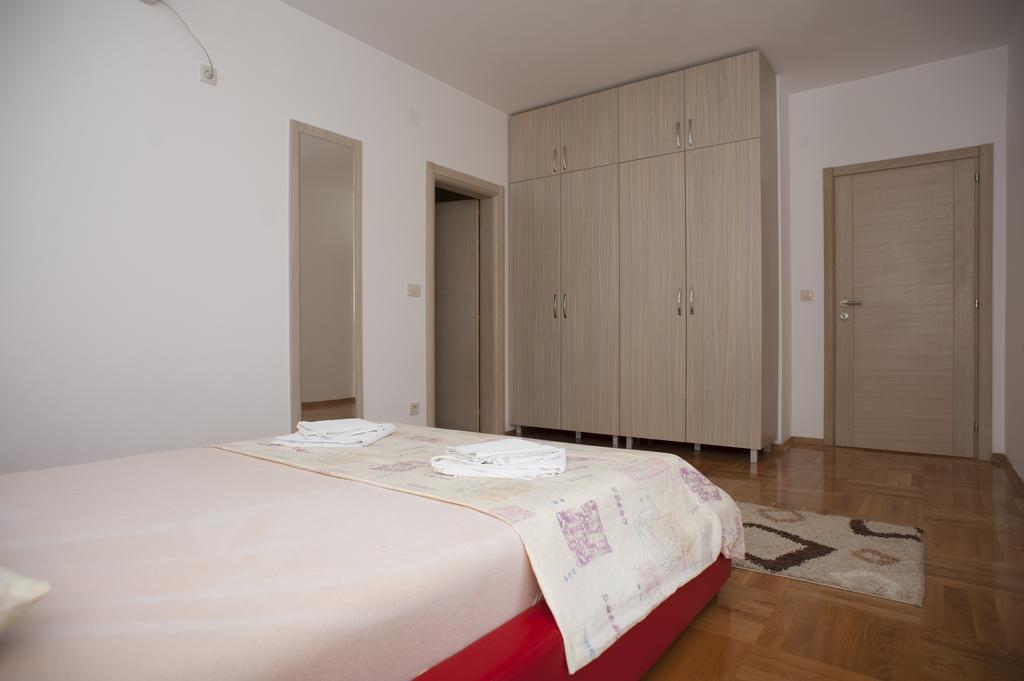 Apartments Villa Simonovic Petrovac 외부 사진