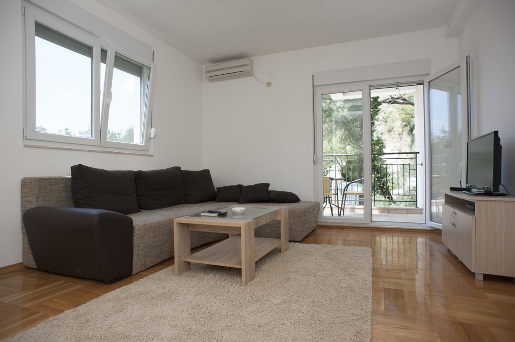 Apartments Villa Simonovic Petrovac 외부 사진
