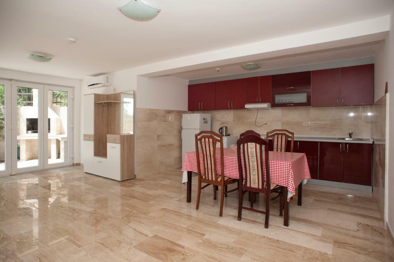 Apartments Villa Simonovic Petrovac 외부 사진